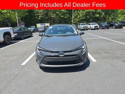Used 2023 Toyota Corolla LE FWD image 12