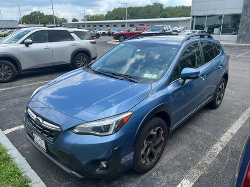 Used 2021 Subaru Crosstrek 2.5i Limited w/ Moonroof Package 2 AWD/4WD image 8