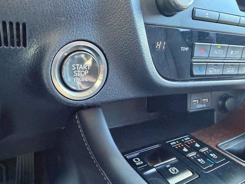 Used 2020 Lexus RX 350L FWD w/ Premium Package image 53