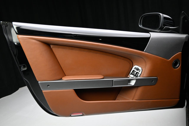 Used 2009 Aston Martin DB9 Coupe RWD image 42