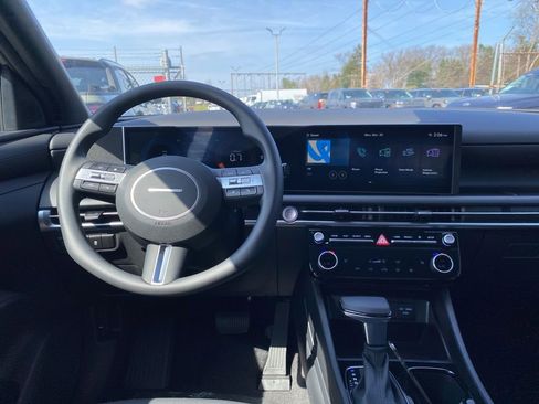 New 2026 Hyundai Santa Cruz SEL AWD/4WD image 11