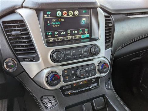 Used 2019 GMC Yukon XL SLT image 15