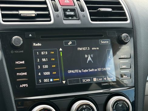Used 2017 Subaru Forester 2.5i Premium w/ Popular Package #2A AWD/4WD image 19