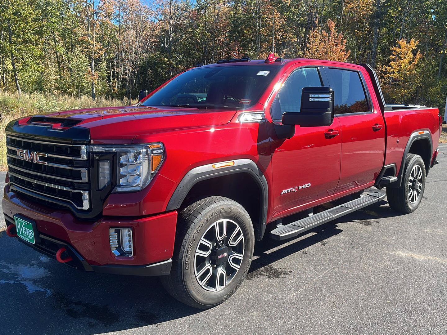 Used 2023 GMC Sierra 2500 AT4 w/ AT4 Preferred Package AWD/4WD image 1