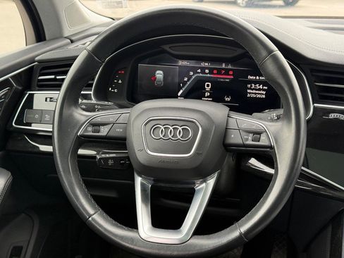 Used 2023 Audi Q7 3.0T Premium Plus image 12