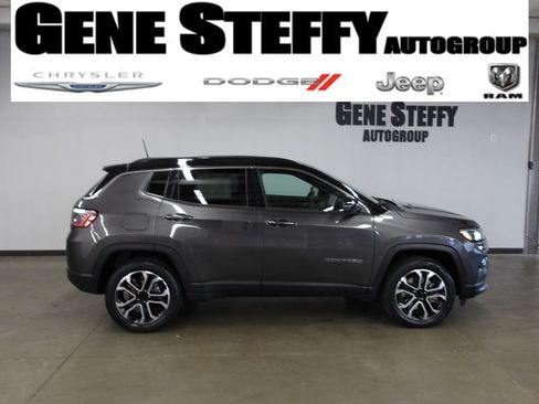 Used 2023 Jeep Compass Limited AWD/4WD image 1