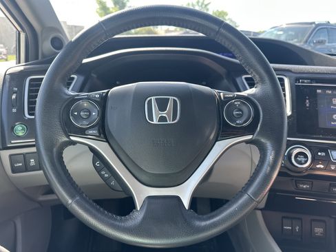 Used 2015 Honda Civic Hybrid Sedan image 17
