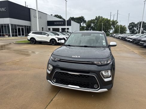 Used 2022 Kia Soul X-Line FWD image 5