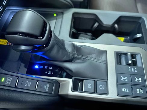 Used 2025 Toyota Land Cruiser w/ Premium Package image 29