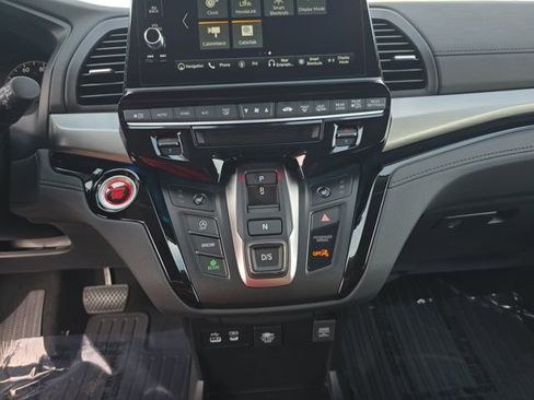 New 2026 Honda Odyssey Touring image 21