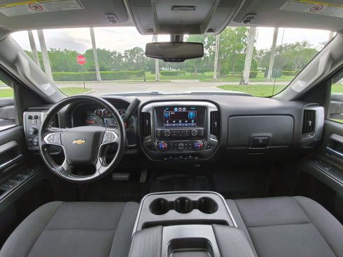 Used 2016 Chevrolet Silverado 3500 LT w/ LT Convenience Package AWD/4WD image 9