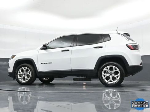 Used 2025 Jeep Compass Sport AWD/4WD image 38