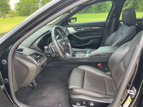 Used 2021 Cadillac CT5 Sport image 14