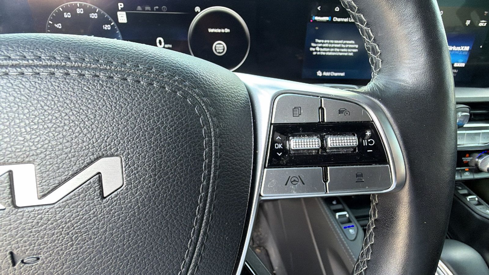 Used 2023 Kia Telluride SX Prestige X-Line AWD/4WD image 30