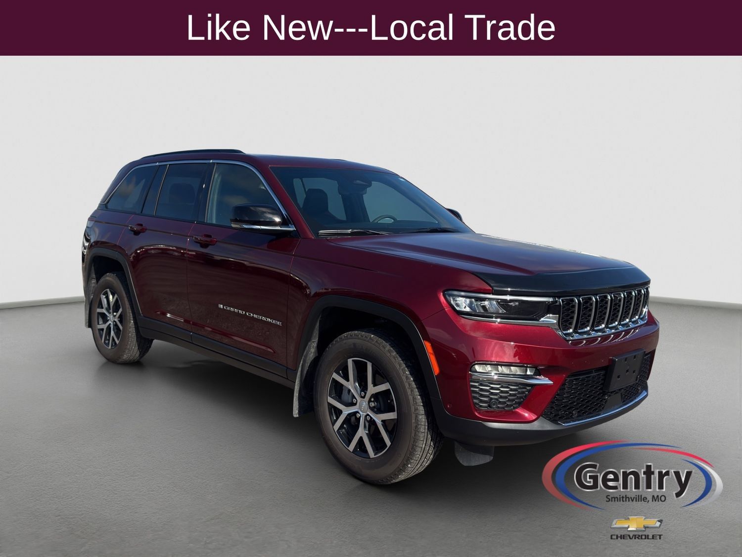 Used 2025 Jeep Grand Cherokee Limited w/ Luxury Tech Group II AWD/4WD image 8