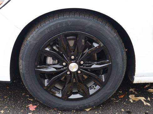 Certified 2024 Chevrolet Malibu LT image 13