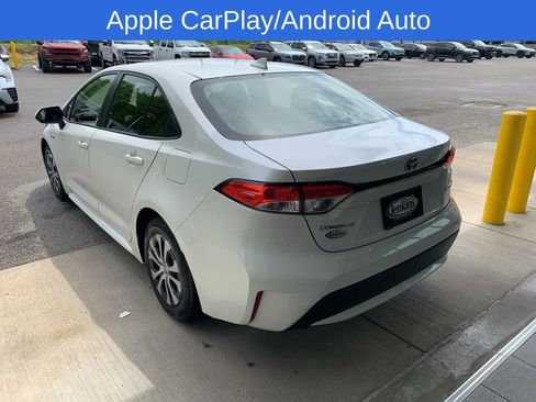 Used 2021 Toyota Corolla LE w/ Carpet Mat Package (TMS) FWD image 8