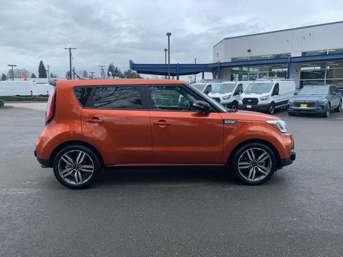 Used 2018 Kia Soul ! w/ Tech Package image 7