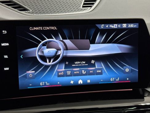 Used 2025 BMW X1 xDrive28i w/ Convenience Package image 23