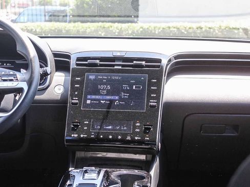 Certified 2023 Hyundai Tucson SEL AWD/4WD image 18