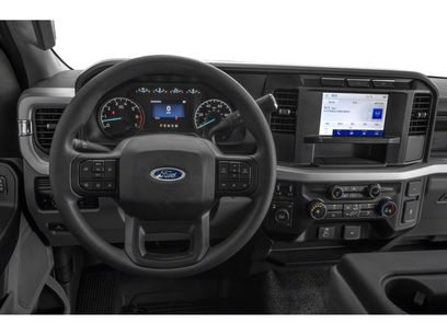 New 2025 Ford F250 XL w/ XL Chrome Package