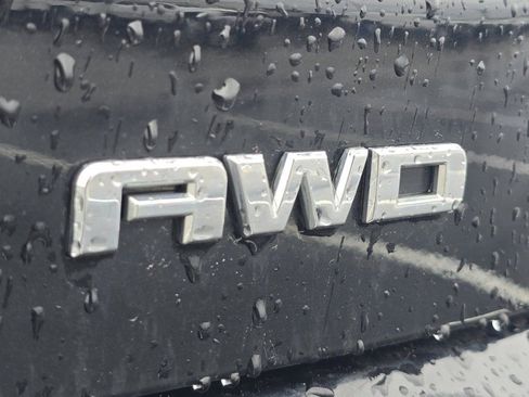 Used 2019 GMC Acadia Denali w/ Technology Package AWD/4WD image 15