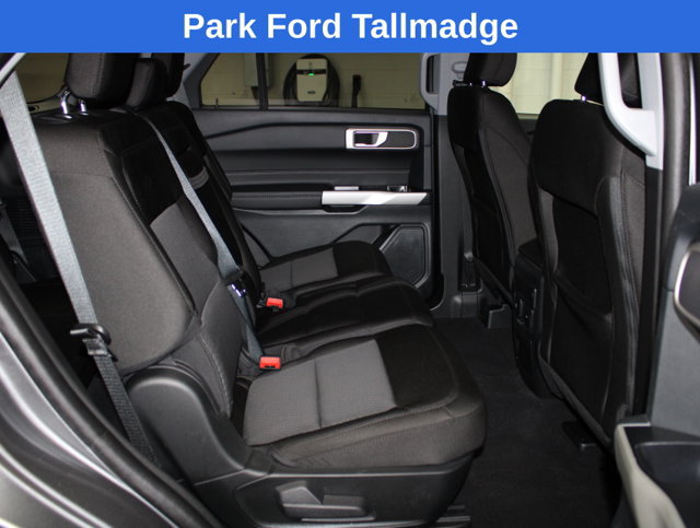 Used 2023 Ford Explorer XLT AWD/4WD image 25