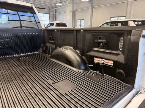 Used 2016 Ford F150 XLT w/ Equipment Group 302A Luxury image 10