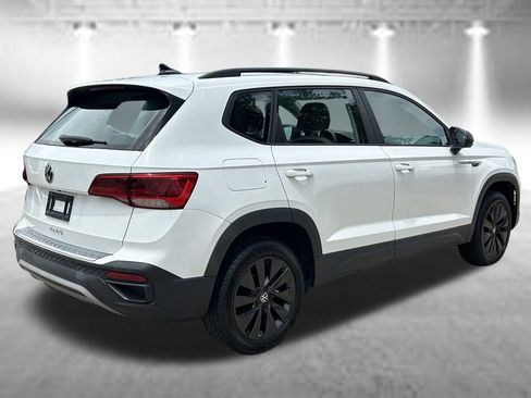 Used 2022 Volkswagen Taos S FWD image 5