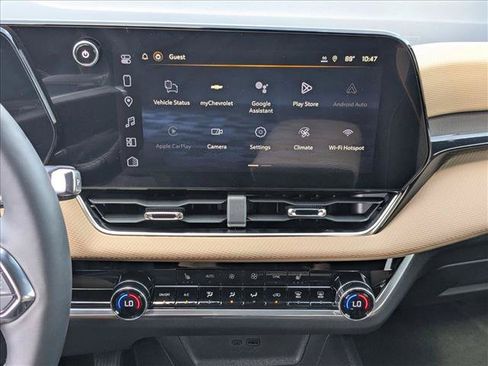 New 2026 Chevrolet Equinox ACTIV FWD image 12