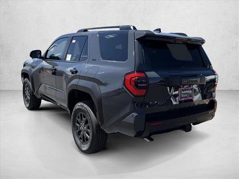 New 2026 Toyota 4Runner SR5 AWD/4WD image 5