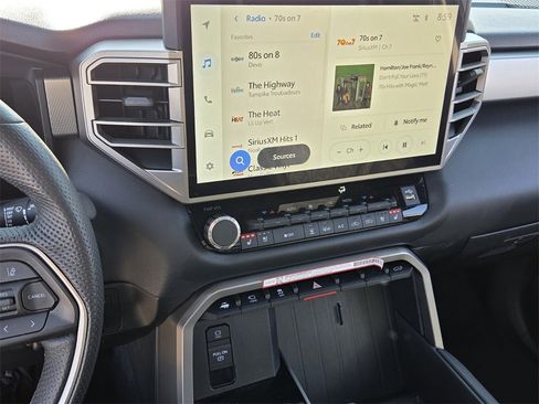 Used 2025 Toyota Tundra Limited image 17