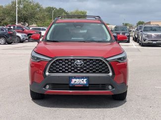 Used 2024 Toyota Corolla Cross XLE w/ Convenience Package video 2