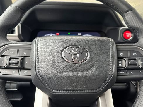 New 2026 Toyota 4Runner TRD Off-Road AWD/4WD image 25
