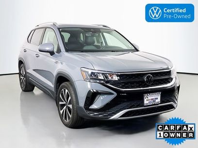 Certified 2023 Volkswagen Taos SE w/ Panoramic Sunroof Package
