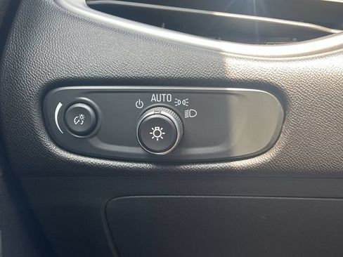 Used 2024 Chevrolet Malibu LT FWD image 30