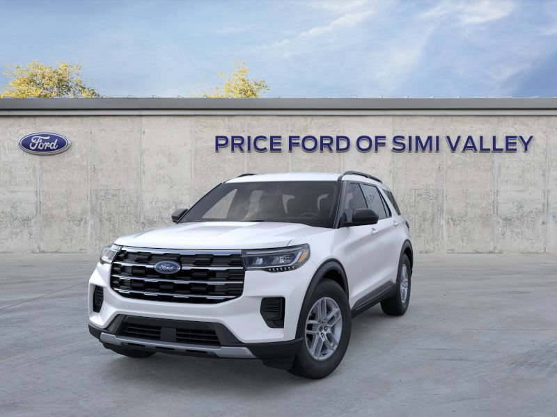 Used 2026 Ford Explorer Active AWD/4WD image 2