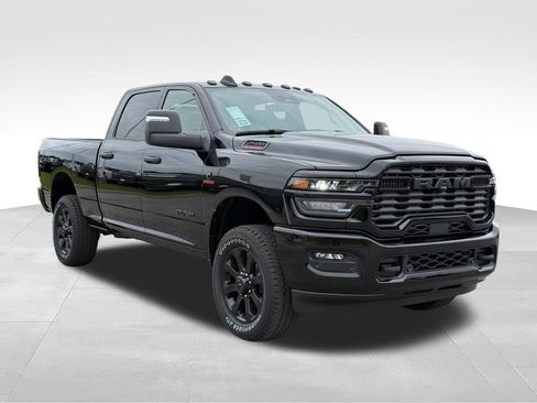 New 2026 RAM 2500 Big Horn AWD/4WD image 32