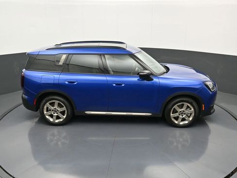 Used 2025 MINI Cooper Countryman S w/ Comfort Package Max image 36