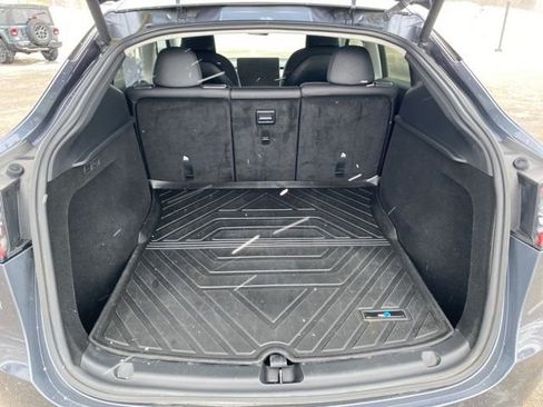 Used 2023 Tesla Model Y Long Range image 22