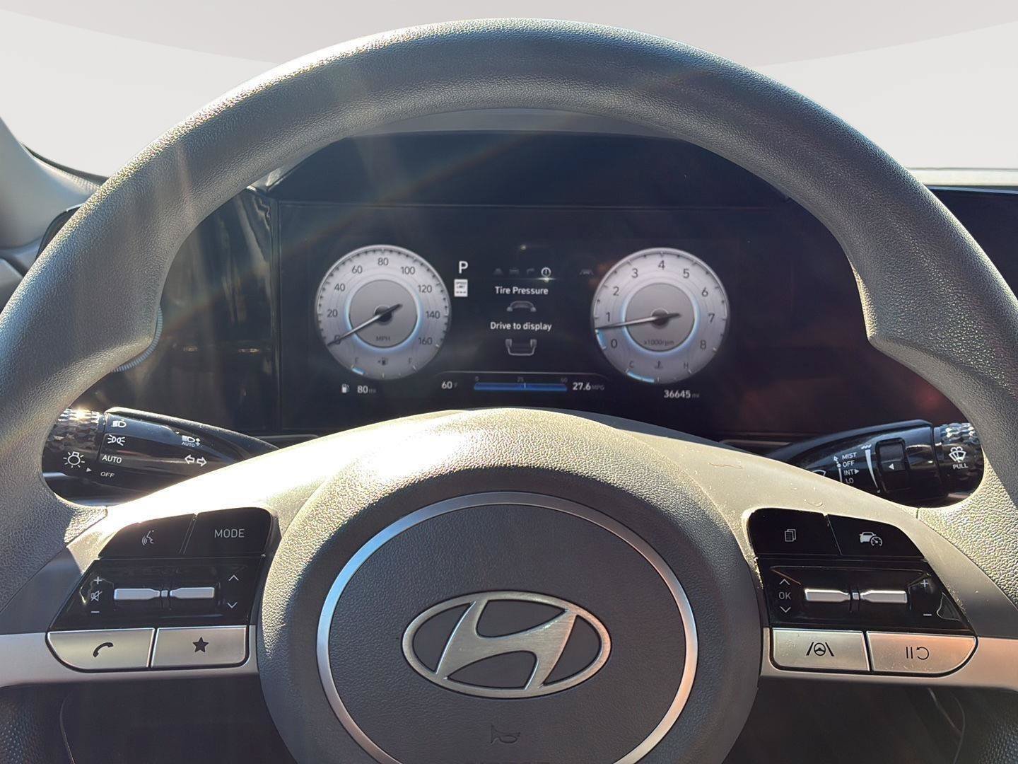 Certified 2024 Hyundai Elantra SEL FWD image 24