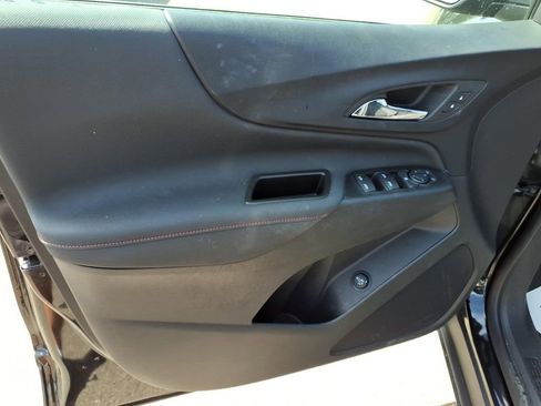 Used 2023 Chevrolet Equinox RS AWD/4WD image 11