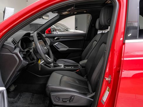 Used 2025 Audi Q3 2.0T Premium AWD/4WD image 4