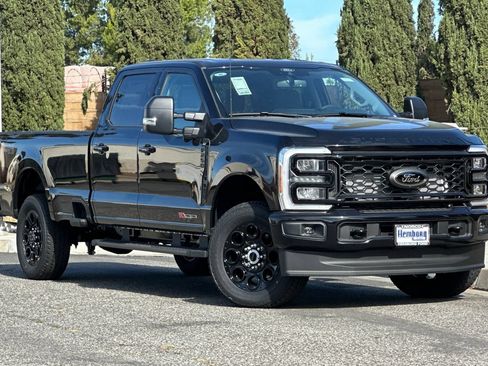 New 2026 Ford F250 XLT w/ XLT Premium Package AWD/4WD image 2