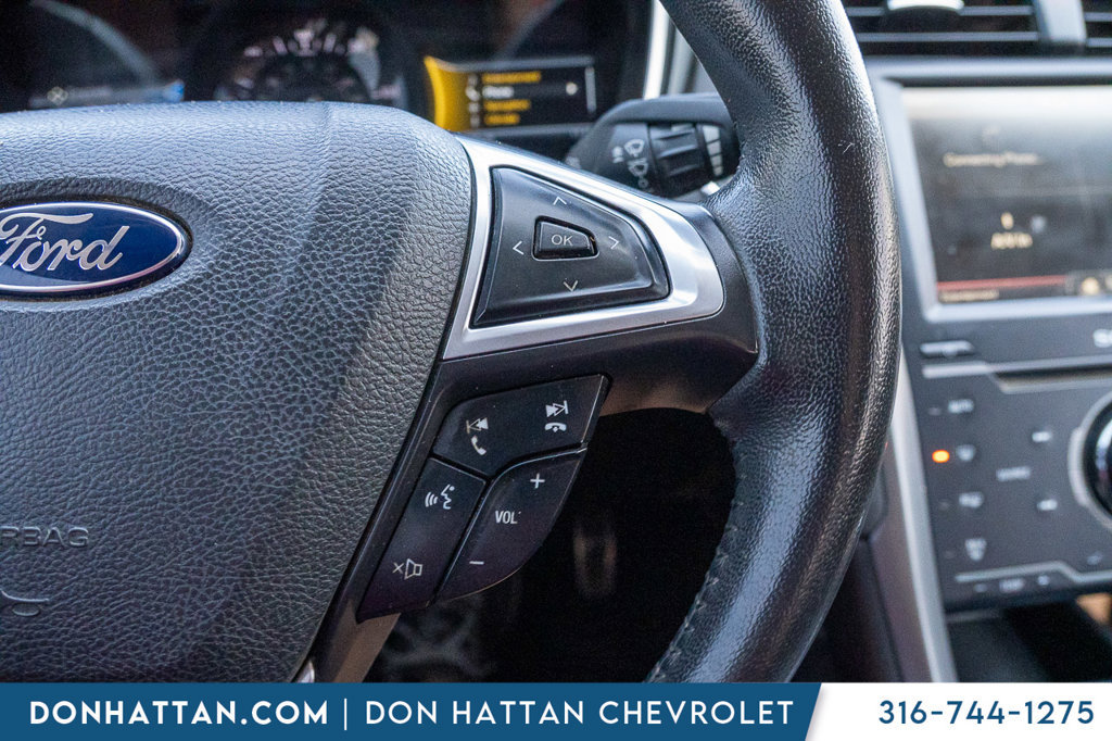 Used 2014 Ford Fusion Titanium FWD image 11