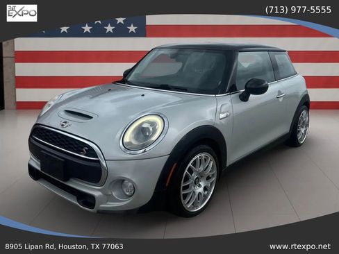 Used 2015 MINI Cooper S image 2