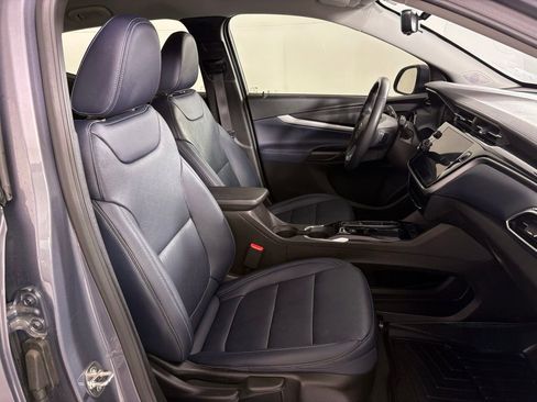 Used 2022 Chevrolet Bolt EUV Premier w/ Super Cruise Package image 40