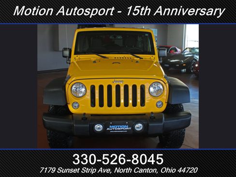 Used 2015 Jeep Wrangler Unlimited Rubicon w/ Dual Top Group image 4