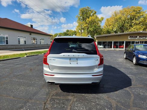 Used 2019 Volvo XC90 T6 Momentum w/ Advanced Package AWD/4WD image 5
