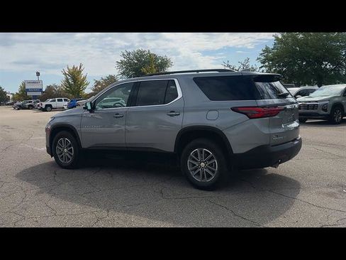 Used 2023 Chevrolet Traverse LT w/ LPO, Floor Liner Package AWD/4WD image 30